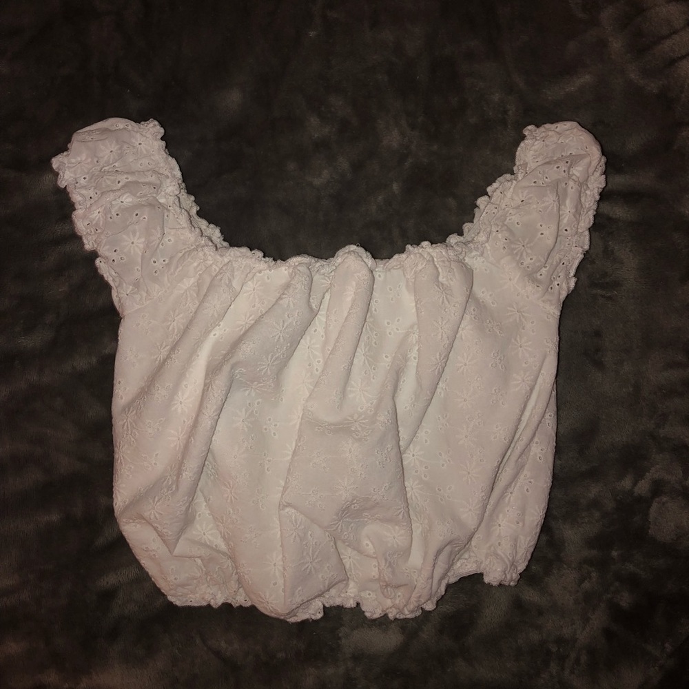 white off the shoulder crop top